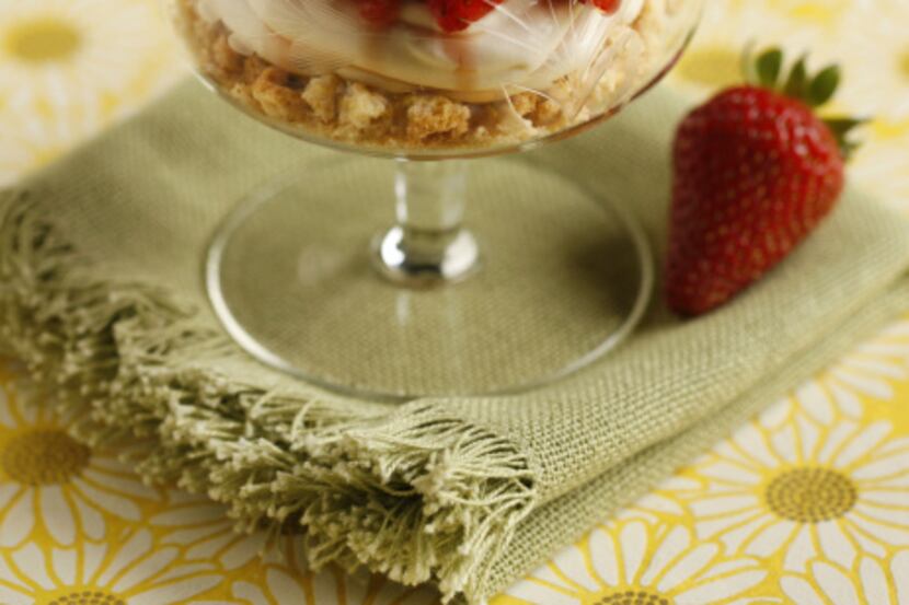 Berries with Mascarpone Cream and Cookie Crumbles