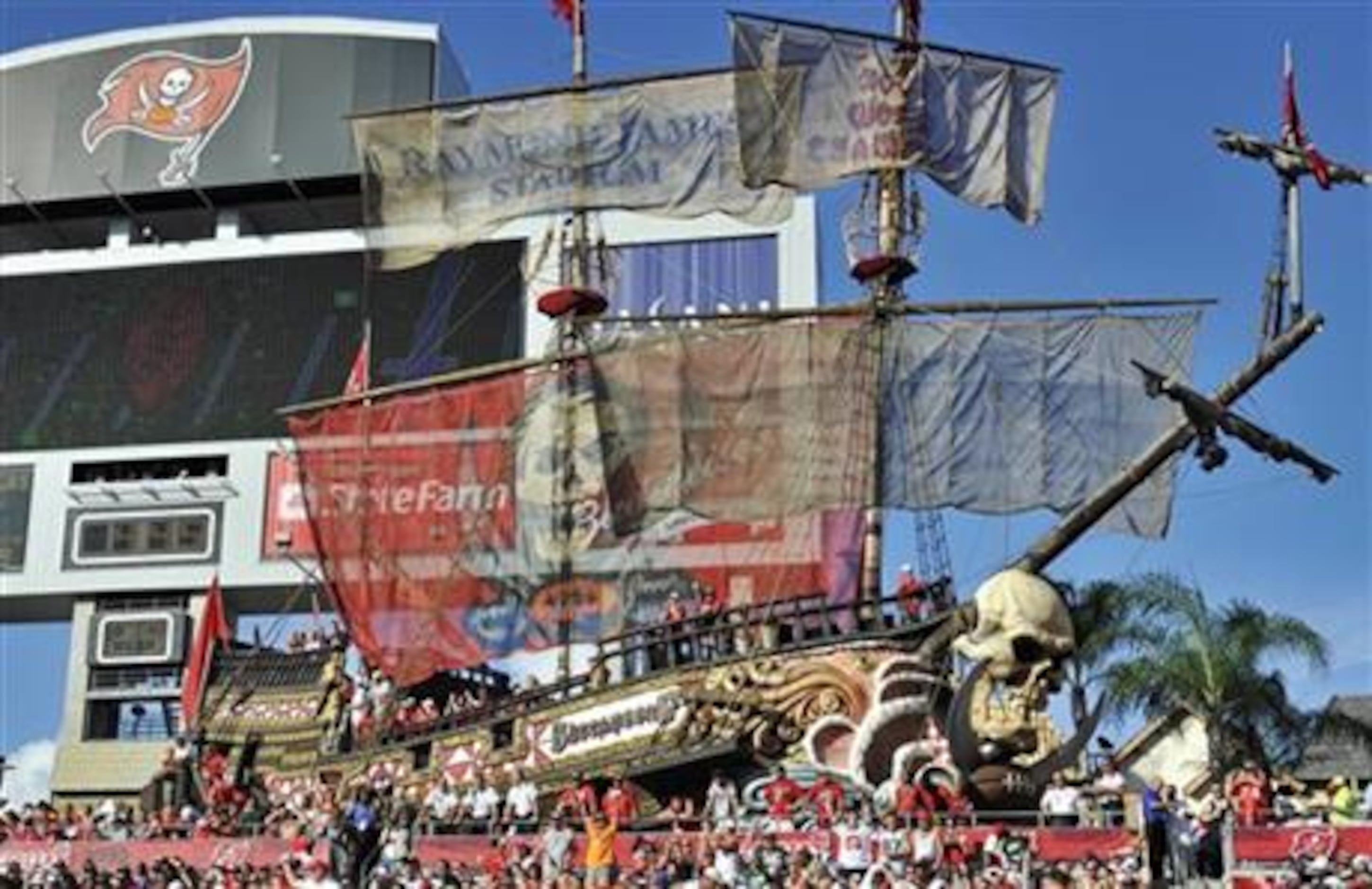 Tampa Bay Buc's Pirate Ship and Buccaneer's Cove