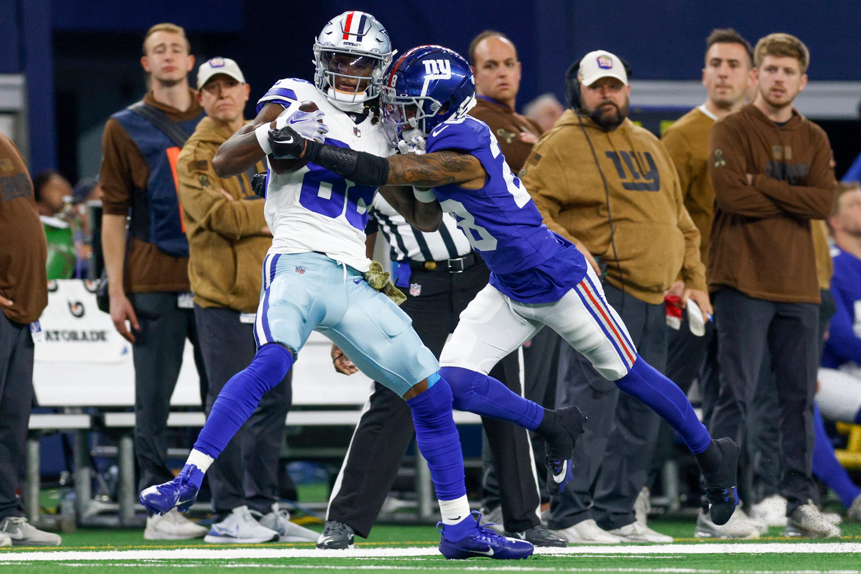 Dallas Cowboys wide receiver CeeDee Lamb (88) catches a pass against a defending New York...