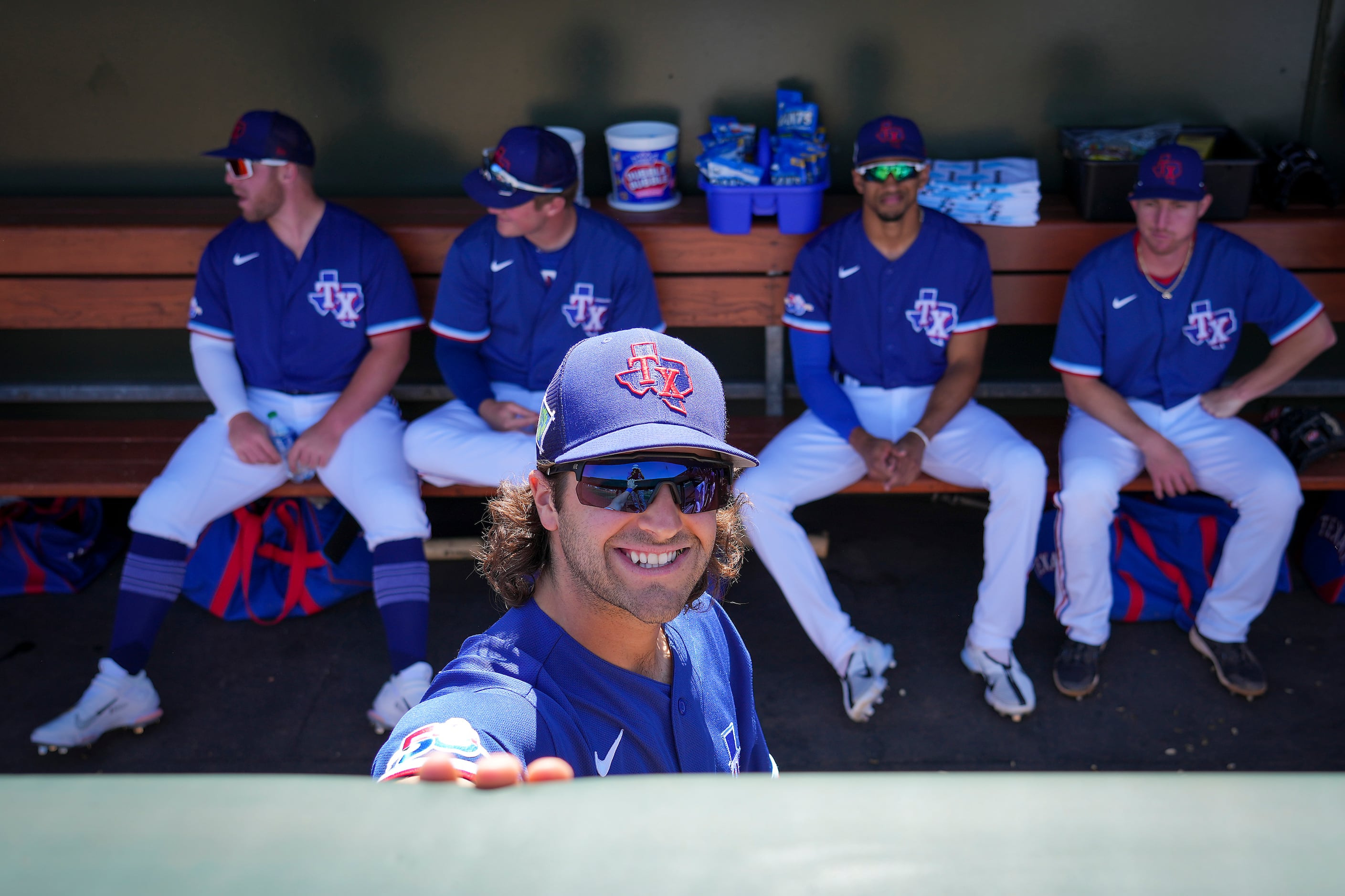 Rangers call up prospect Josh Smith to make MLB debut as Brad