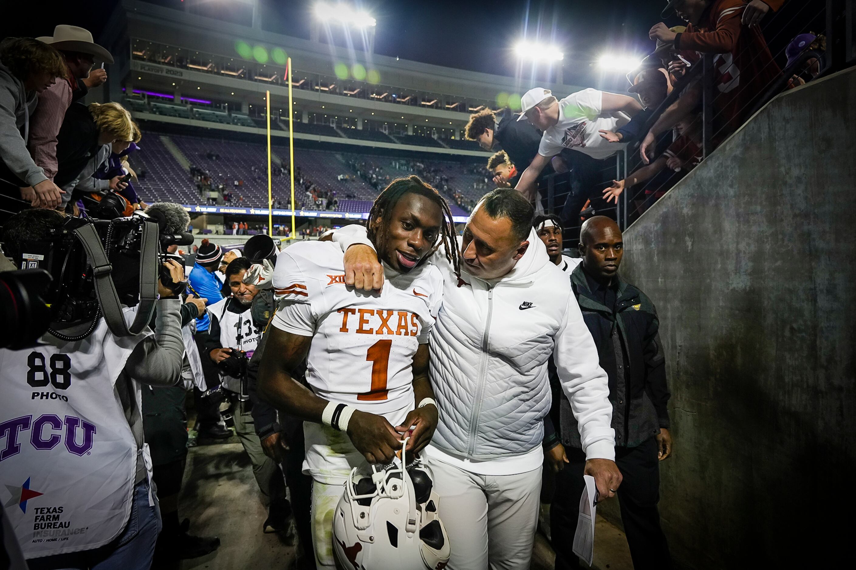 Texas remains at No. 7 in the College Football Playoff rankings