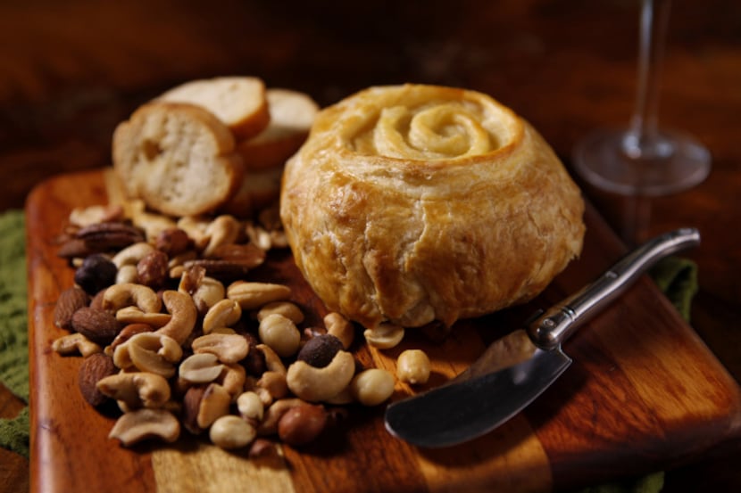 Baked Smoked Gouda in Puff Pastry challenged many of the wines with its powerful smoky flavor.