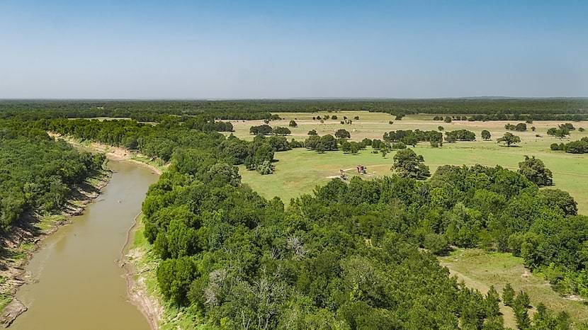 KB Carter Ranch is southeast of Dallas in Leon and Freestone counties.