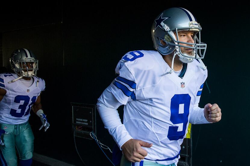 Dallas Cowboys quarterback Tony Romo (9) takes the field to face the Philadelphia Eagles in...