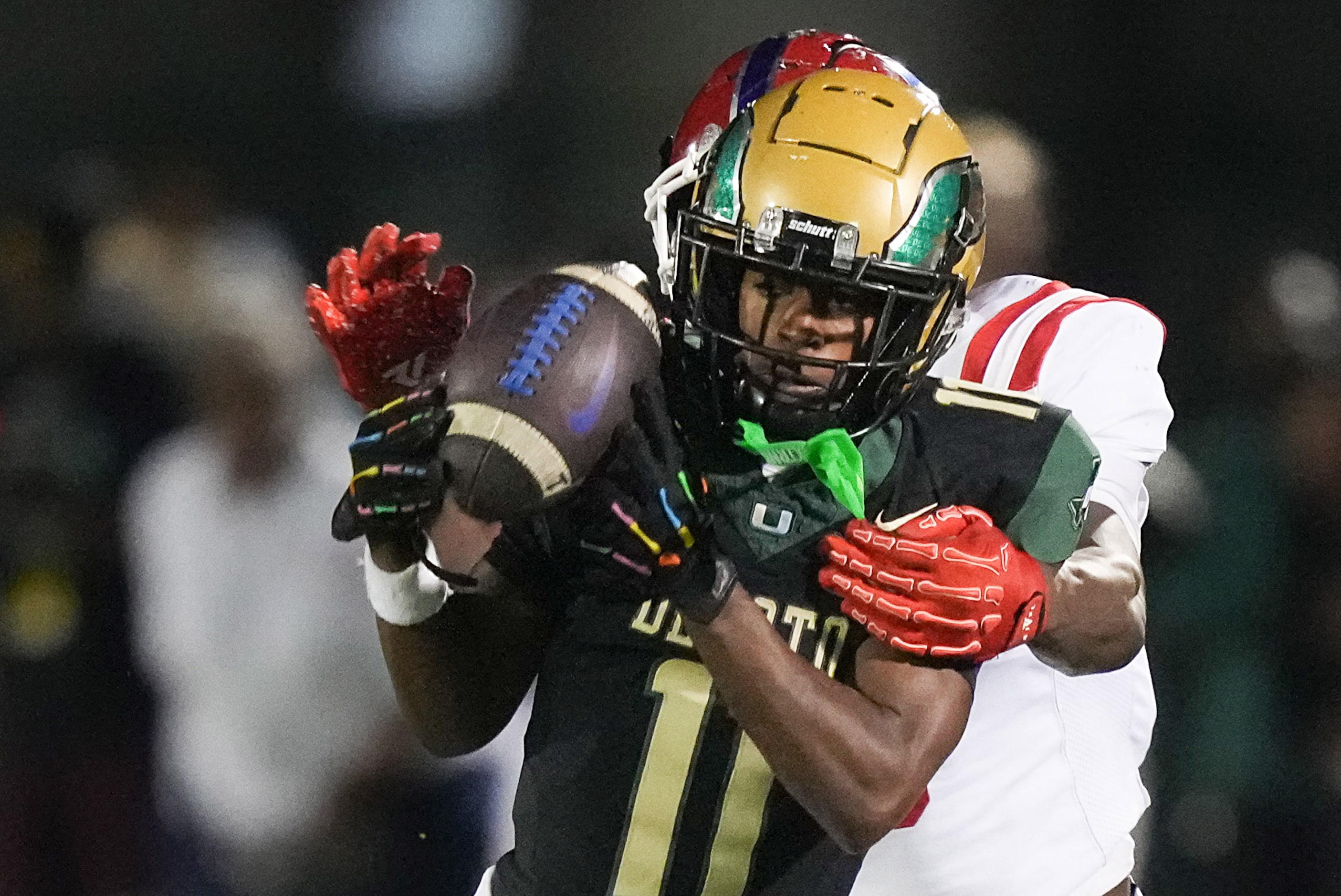 DeSoto defensive back Antrone White (11) nearly intercepts a pass intended for Duncanville...