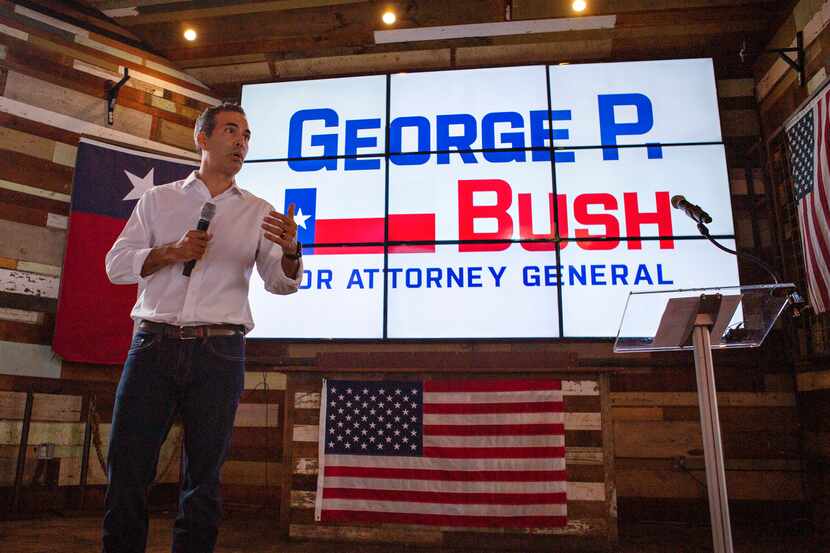 George P. Bush anunció su candidatura para procurador general de Texas el miércoles en...
