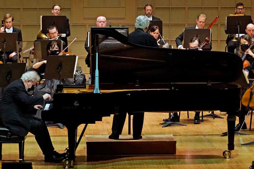 Pianist Emanuel Ax performs with the Dallas Symphony Orchestra at the Meyerson Symphony...