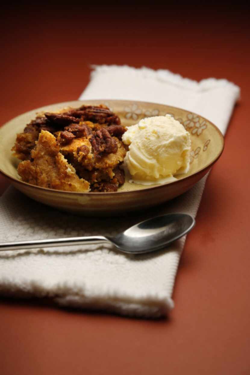 Pecan Cobbler with Sorghum Syrup with ice cream, bowl: World Market.