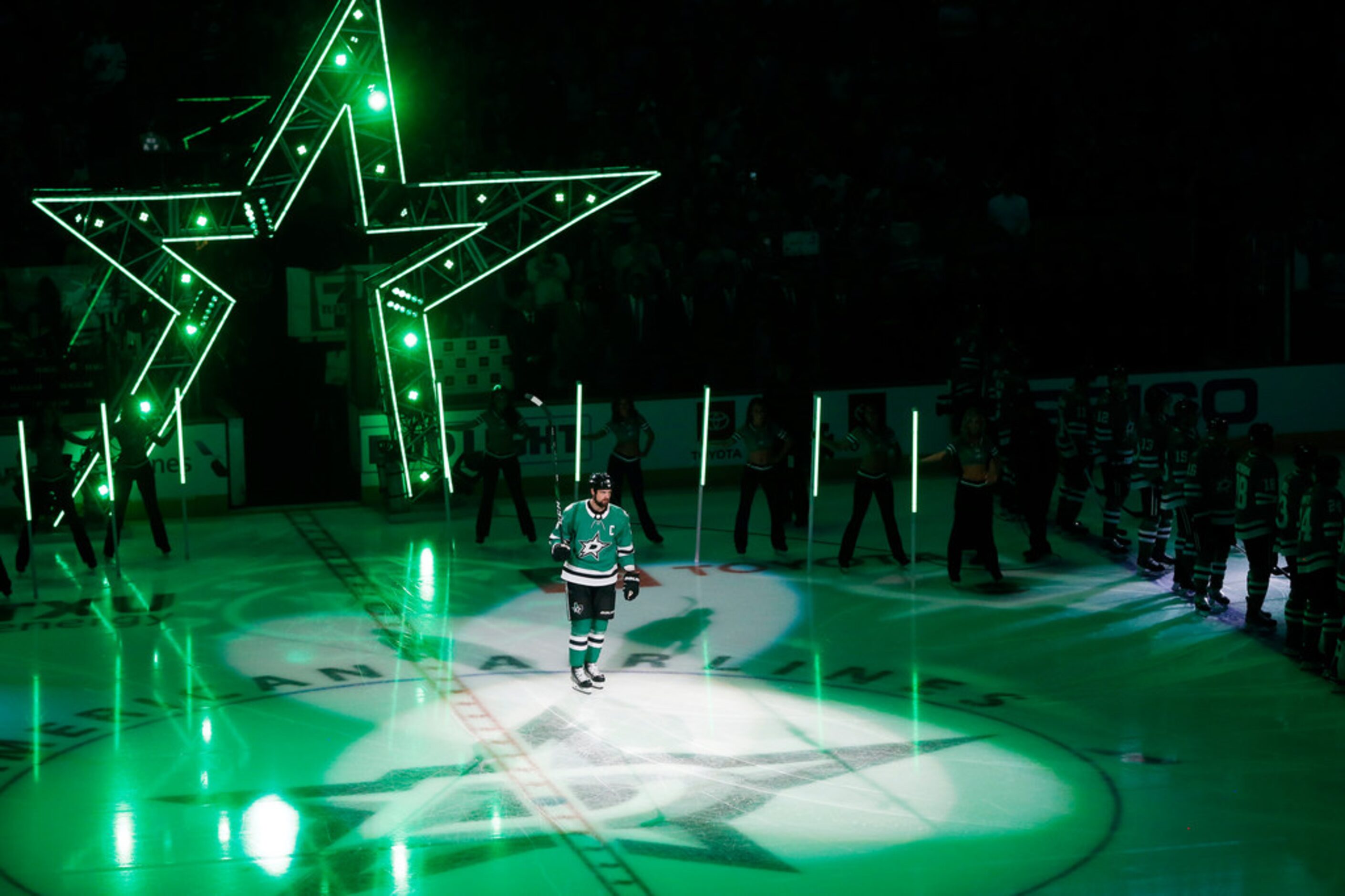 Dallas Stars left wing Jamie Benn (14) makes his way on the ice during introductions before...