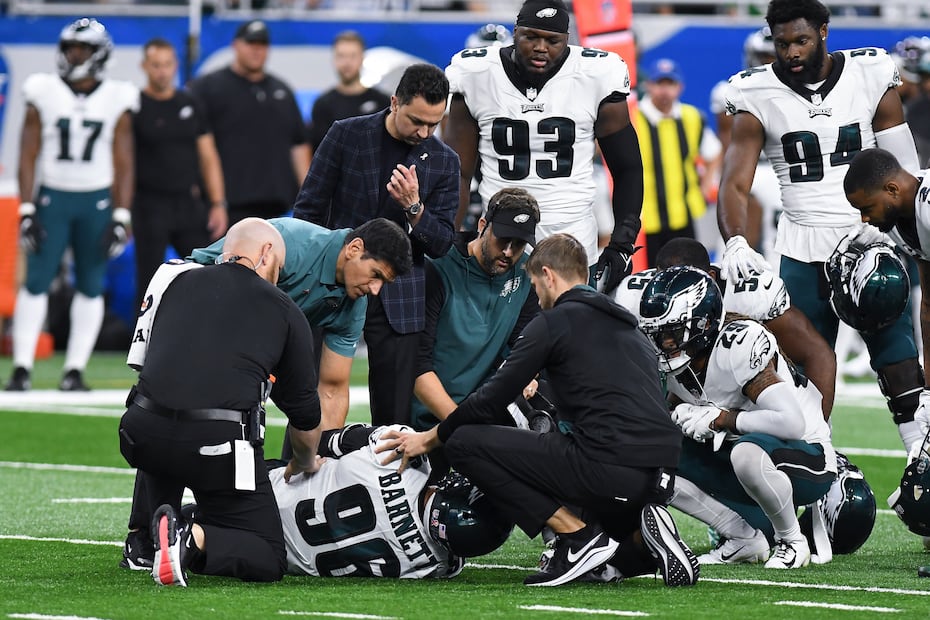 Josh Sweat of the Philadelphia Eagles gets set against the Houston