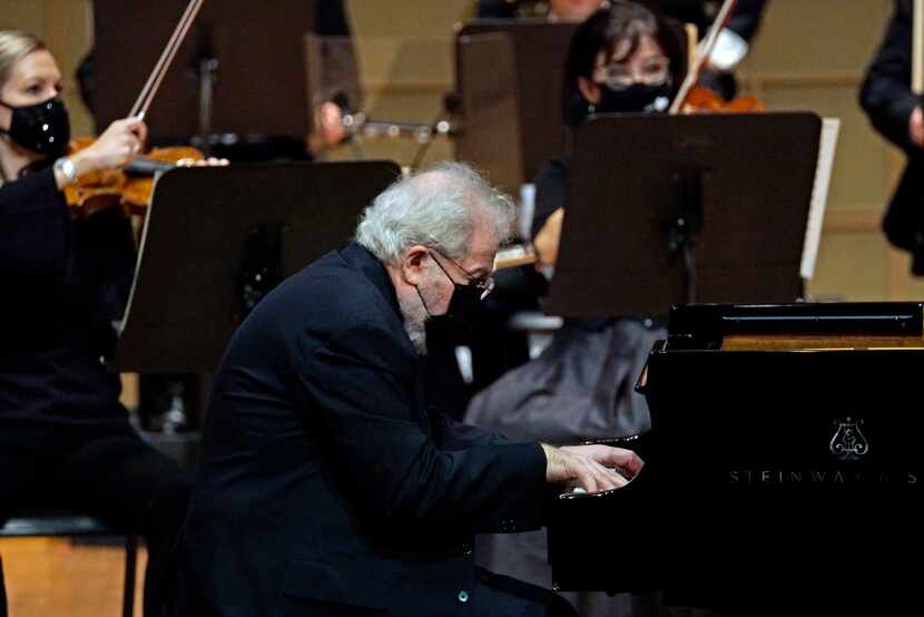 Pianist Emanuel Ax performs with the Dallas Symphony Orchestra at the Meyerson Symphony...