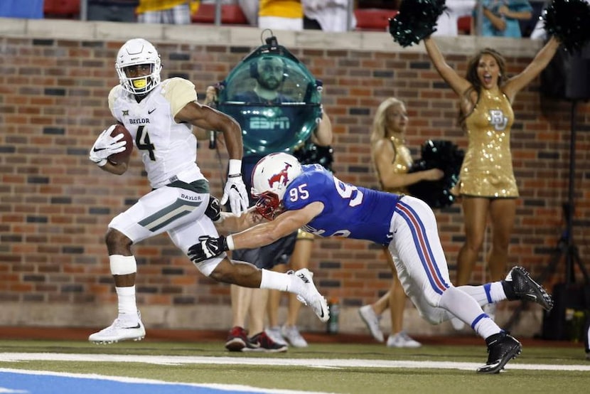 Baylor receiver Jay Lee, formerly of Allen, scores a touchdown against SMU.  (Tim...