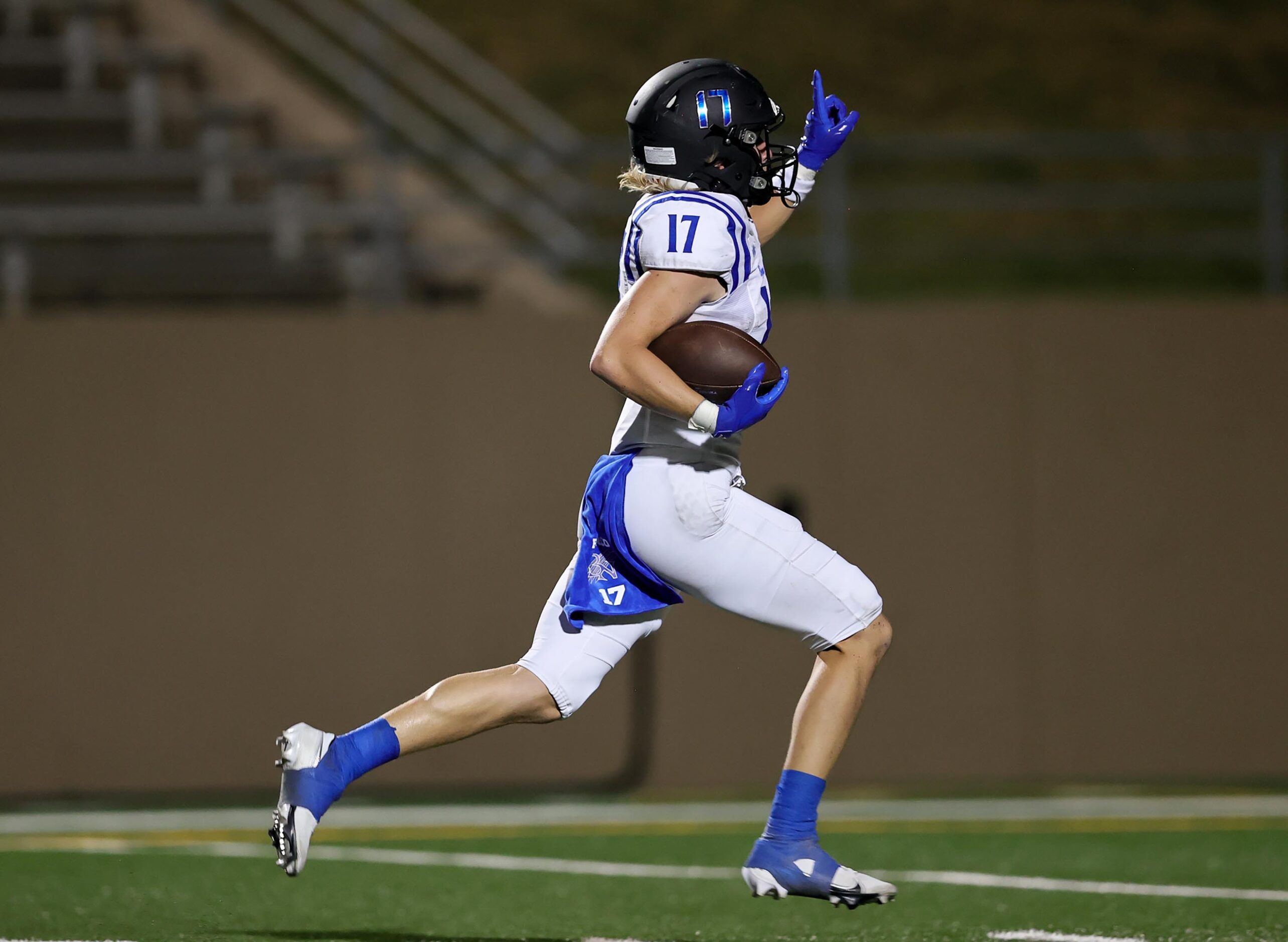 Byron Nelson wide receiver Landon Farco makes a reception and goes 57 yards for a touchdown...