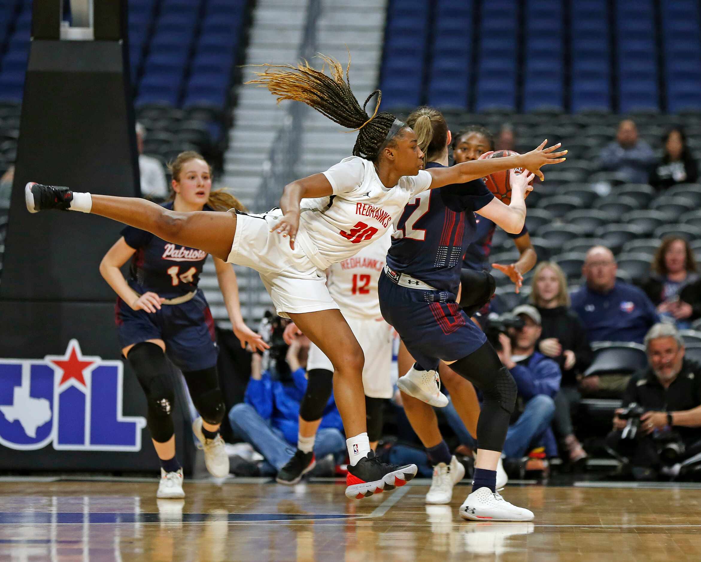 Frisco Liberty defeated Veterans Memorial 35-26 in a 5A final on Saturday, March 7, 2020 at...