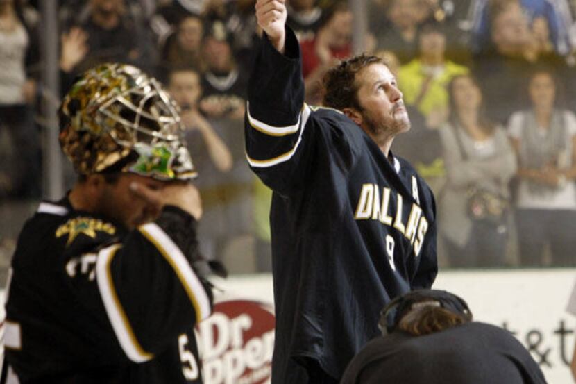 Mike Modano and Marty Turco play final home game as Stars - 04/08/2010: The final home game...