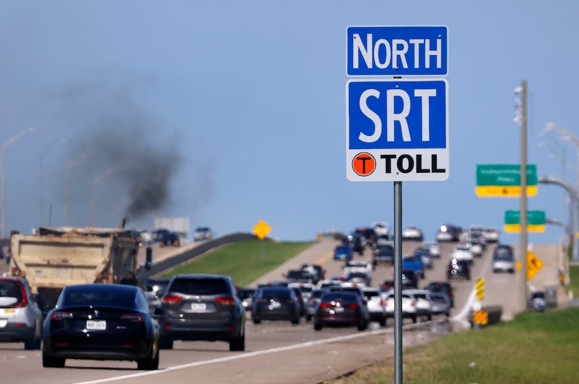 Traffic heads eastbound on the Sam Rayburn Tollway/State Hwy 121, May 10, 2024.