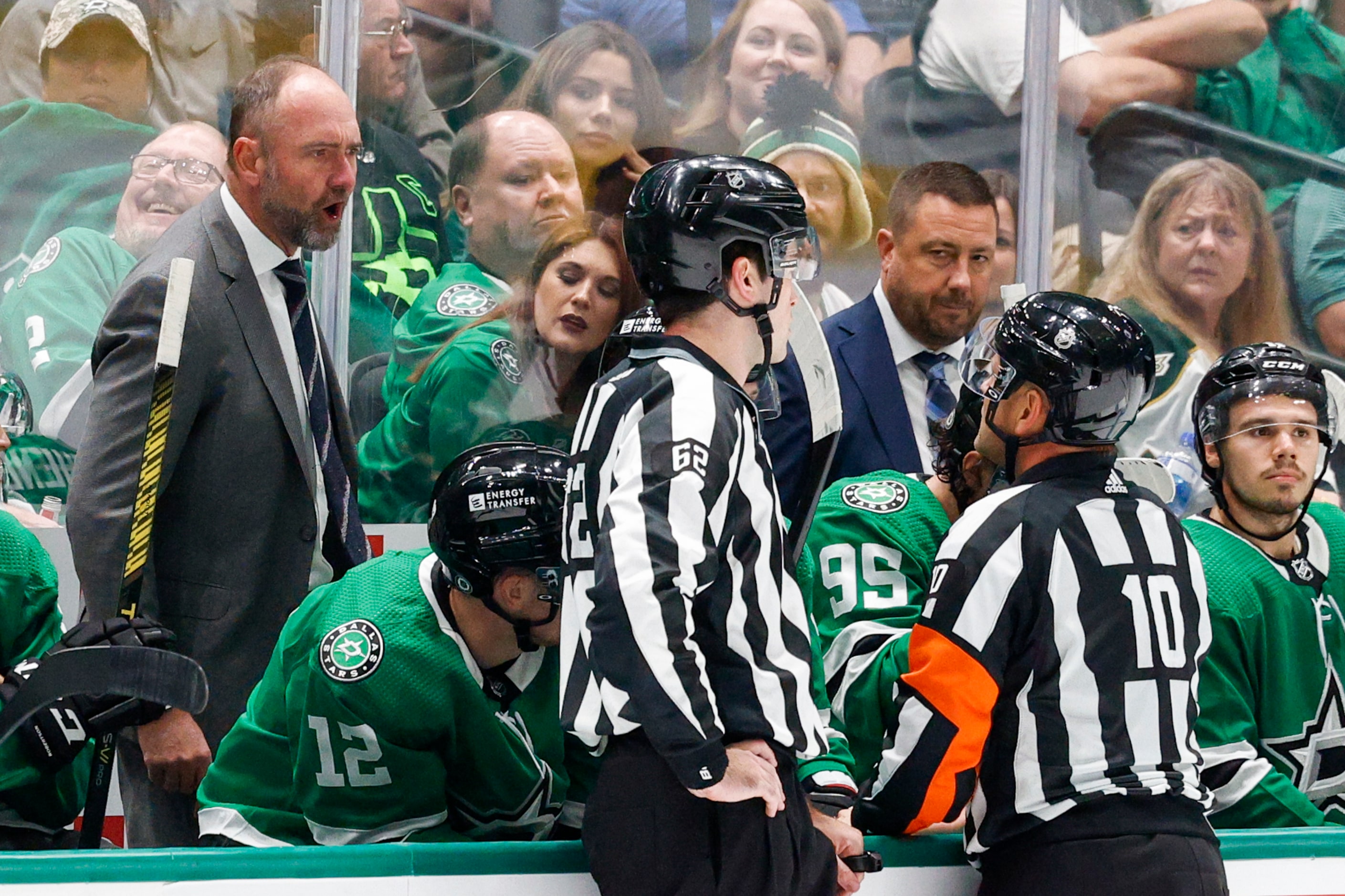 Dallas Stars head coach Pete DeBoer argues for a penalty during the third period of an NHL...