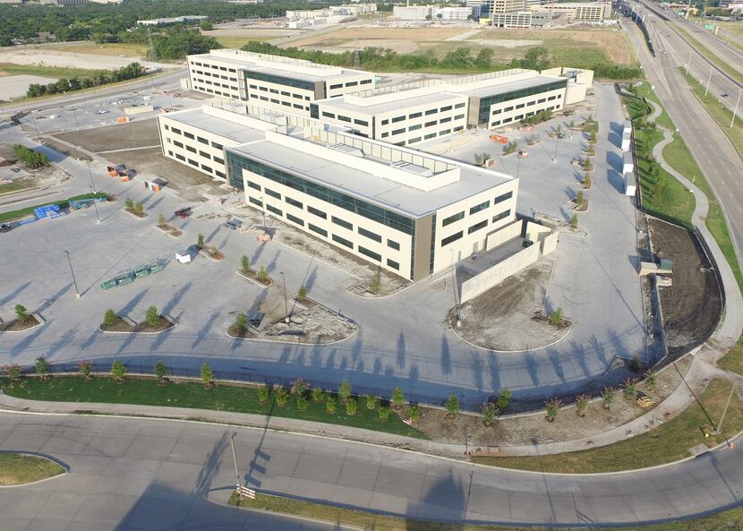 Raytheon's new Richardson campus houses almost 2,000 workers.