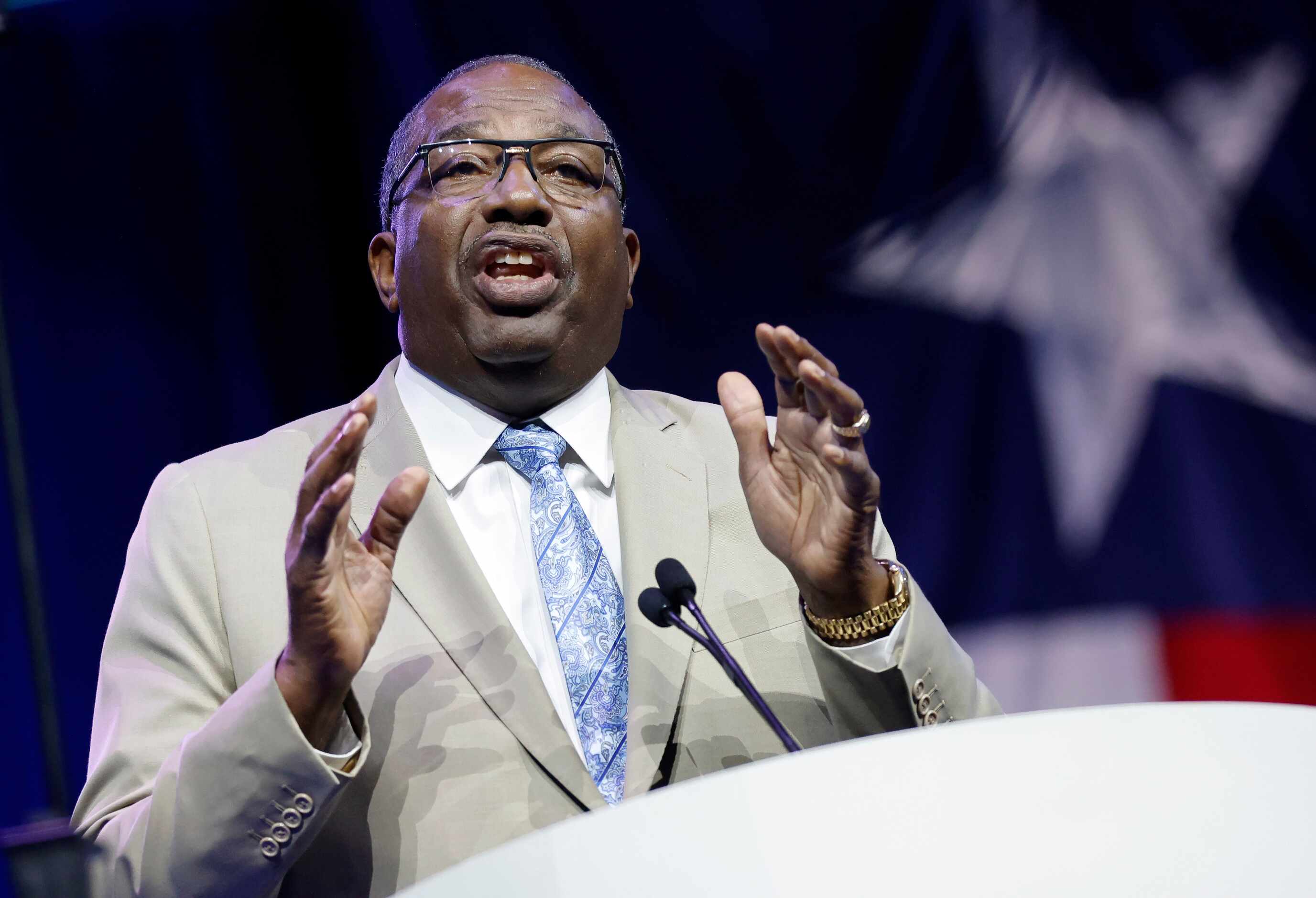 State Senator Royce West speaks to delegates and guests during the 2022 Texas Democratic...
