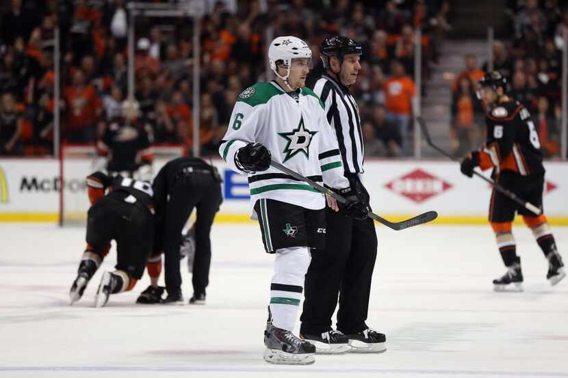ANAHEIM, CA - APRIL 25:  Ryan Garbutt #16 of the Dallas Stars is escorted off the ice after...