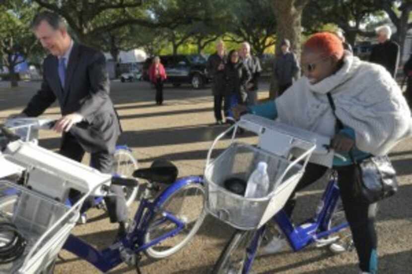 This is still as far as Dallas' bike-share program has gotten: Fair Park. That should...