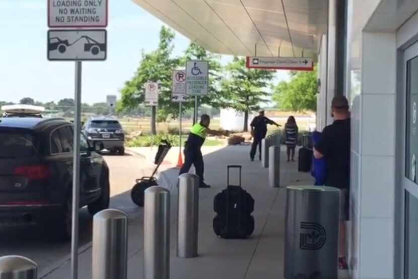 Un incidente en el que se escucharaon disparos llevó a cerrar brevemente el aeropuerto...