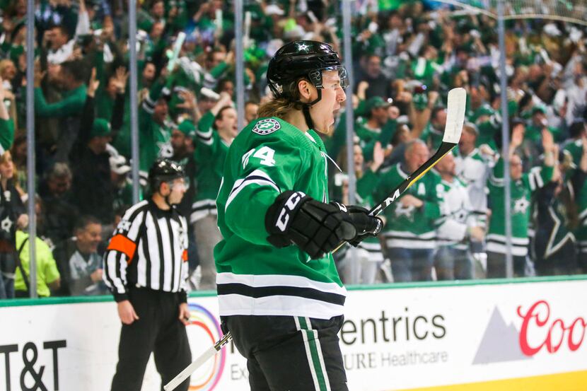 Dallas Stars left wing Roope Hintz (24) celebrates his goal in the first period during game...