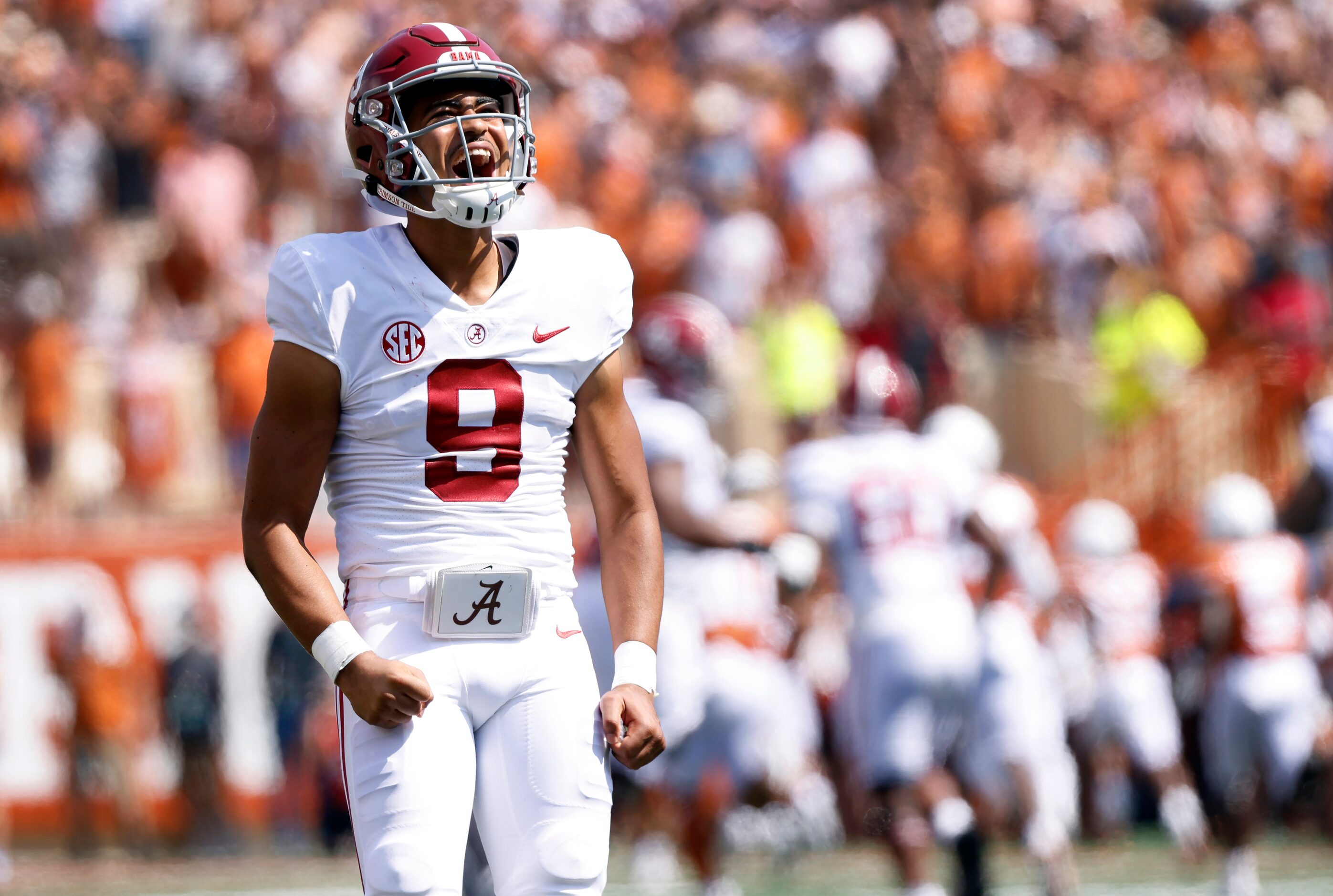 Alabama Crimson Tide quarterback Bryce Young (9) reacts after Alabama Crimson Tide running...