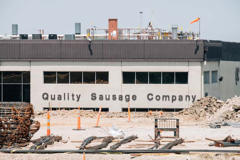 La planta de Quality Sausage Company se encuentra ubicada en 1925 Lone Street Drive, en West...