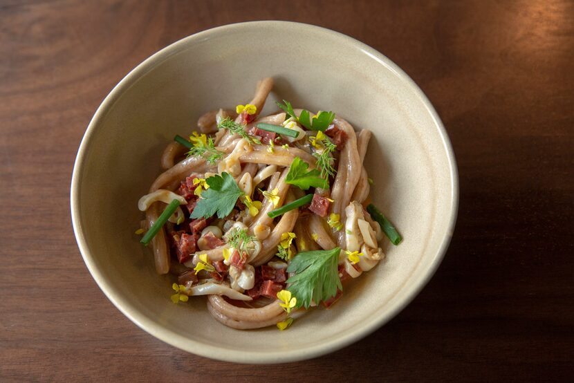 Emmer gemelli with razor clams