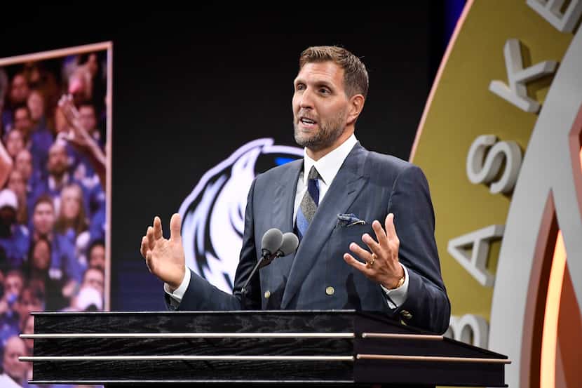 Dirk Nowitzki speaks during his enshrinement at the Basketball Hall of Fame, Saturday, Aug....