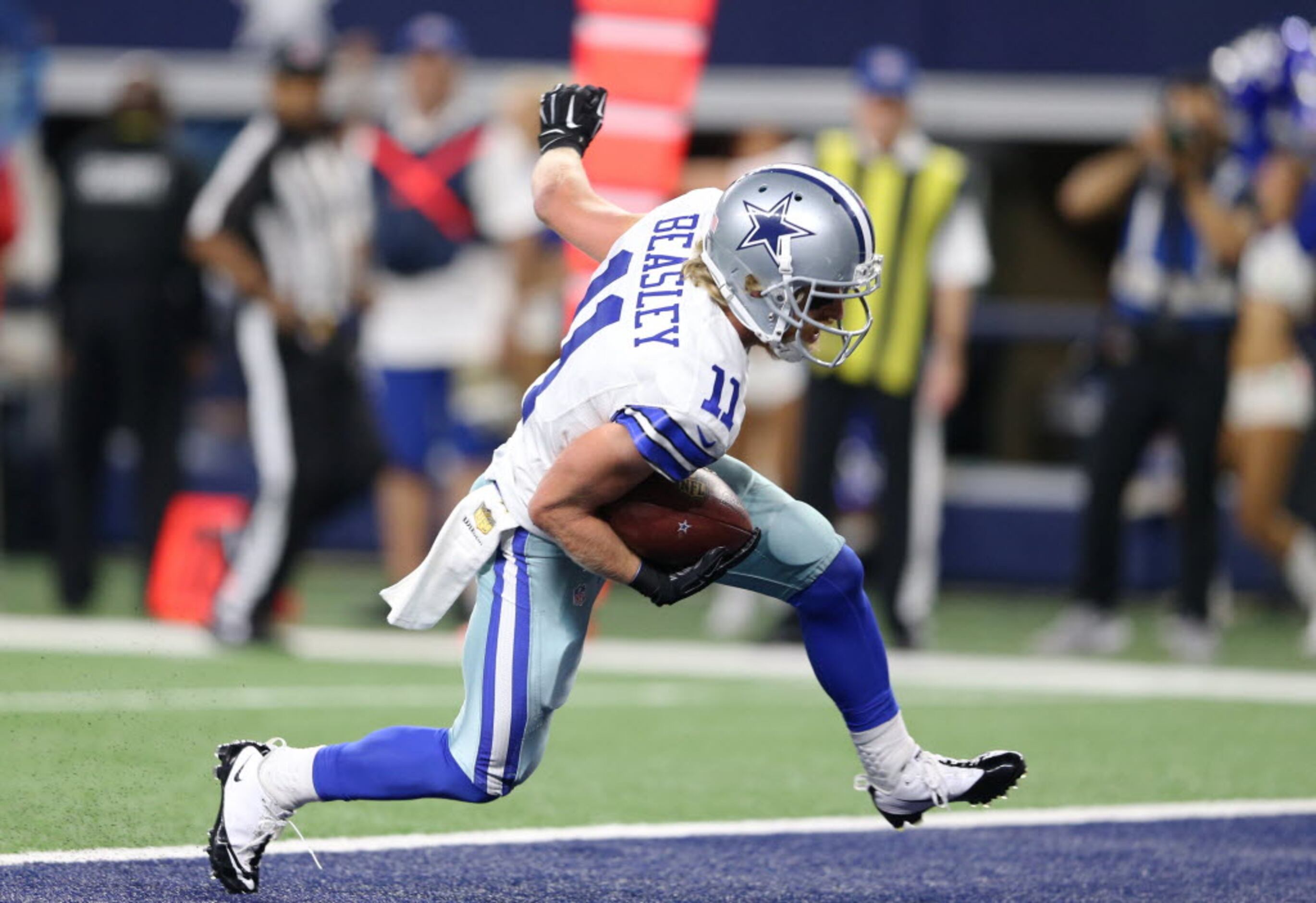 NFL Shop confuses Cole Beasley with Michael Beasley