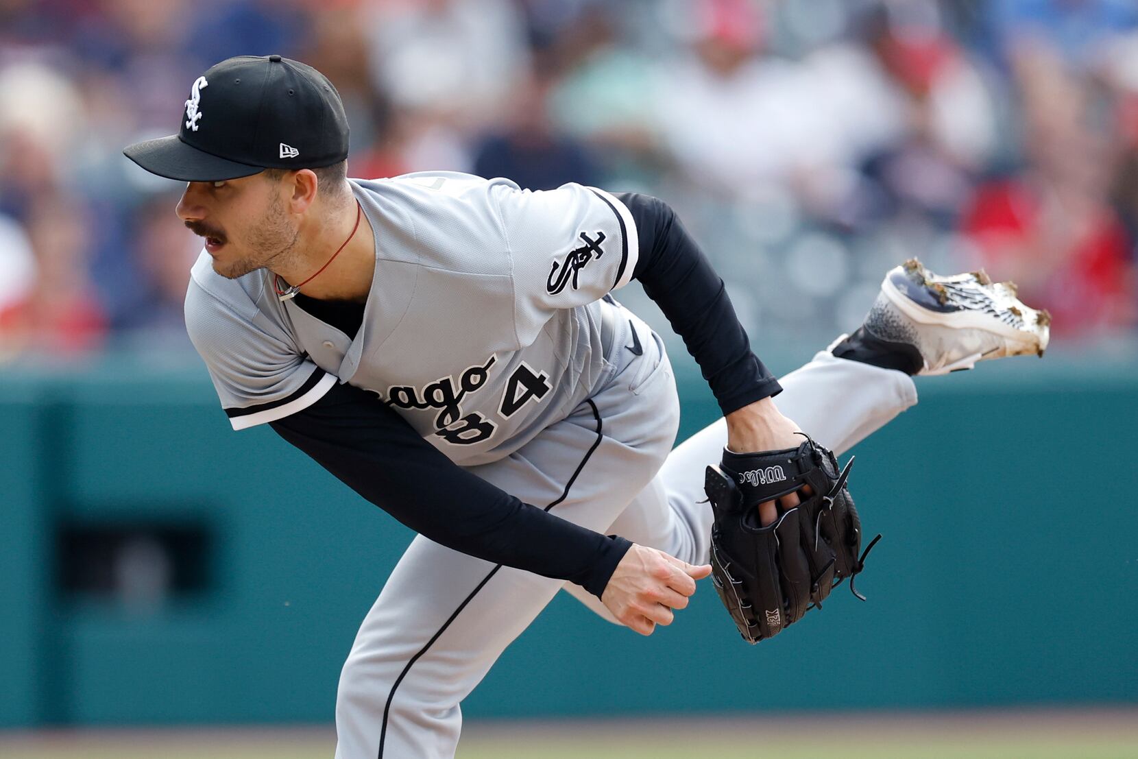 Should the White Sox trade Dylan Cease?