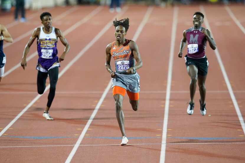 Lancaster's Dillon Bedell (2876) won the Class 5A state title in the 400 meters last season....