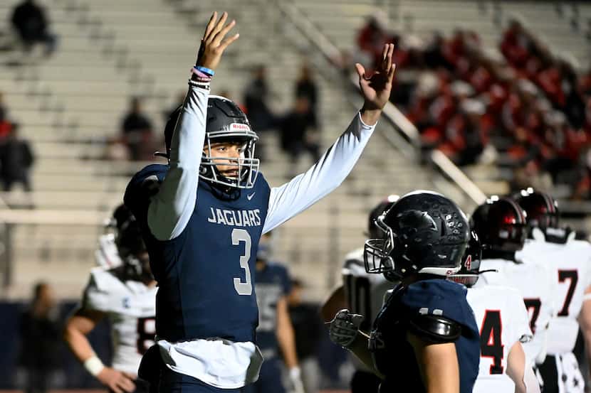Flower Mound quarterback Nick Evers (3) celebrates after his touchdown run in the second...