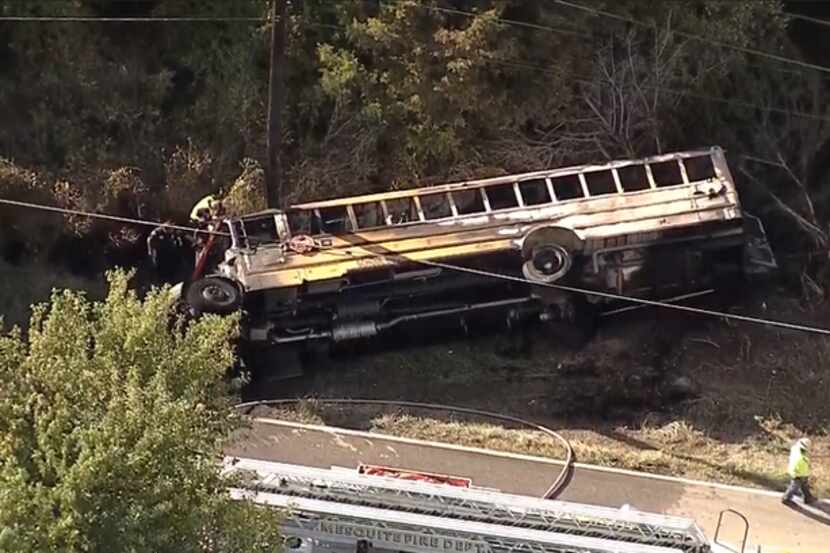 Una niña murió tras un accidente de un autobús escolar de Mesquite ISD. NBC5
