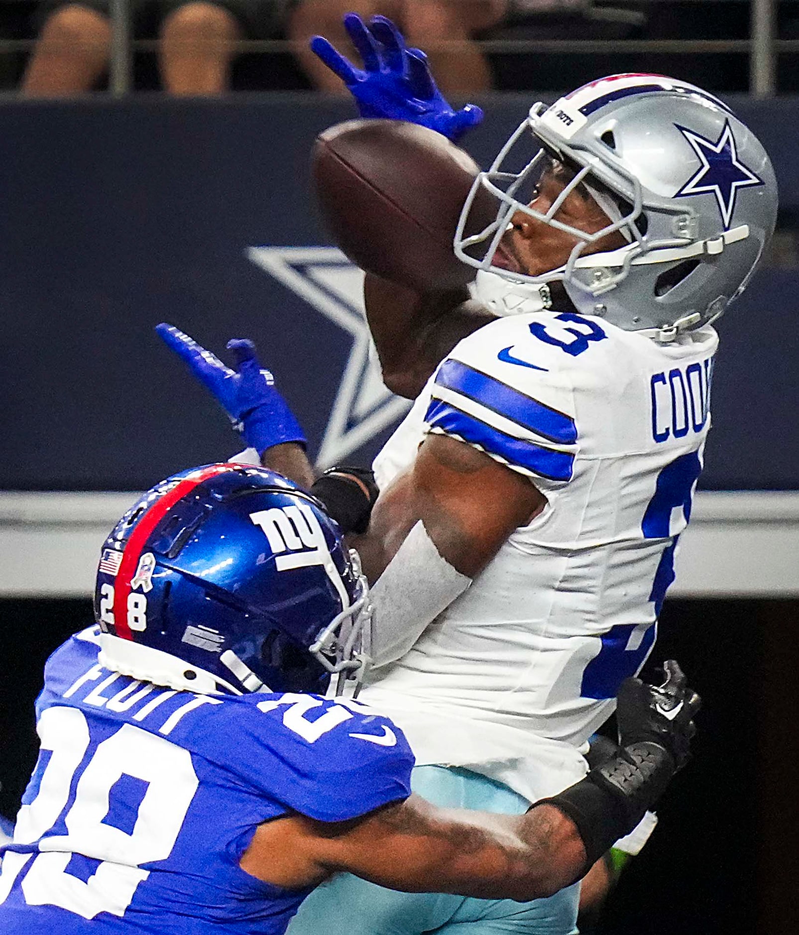 Dallas Cowboys wide receiver Brandin Cooks (3) catches a 10-yard touchdown pass over New...