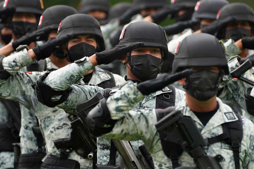 Miembros de la recién creada Fuerza Especial de Reacción e Intervención (FERI) de la Guardia...