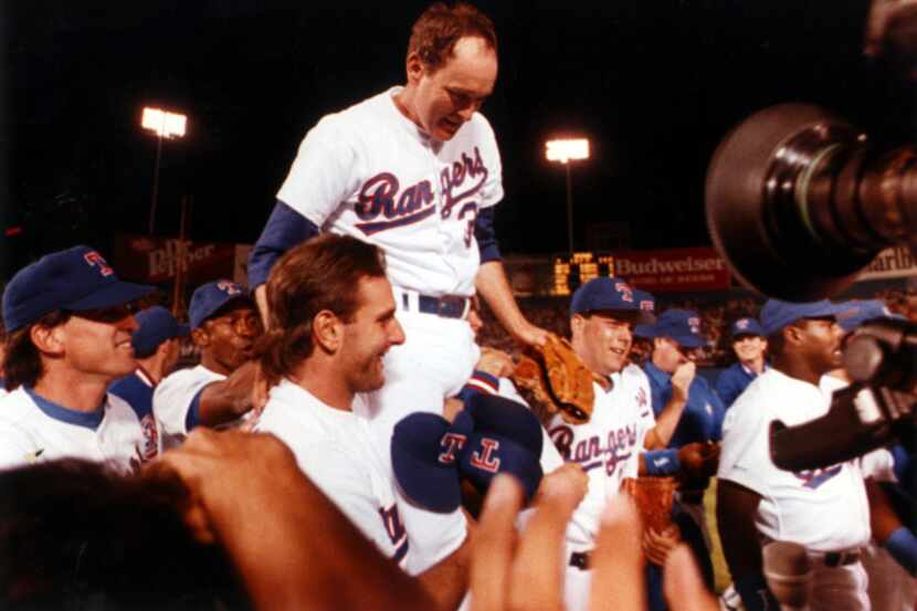 Nolan Ryan gets carried by his teammates after throwing his 7th career no-hitter.