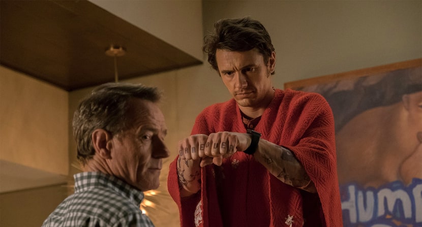 ryan Cranston y James Franco en el filme “Why Him?” (20th Century Fox)