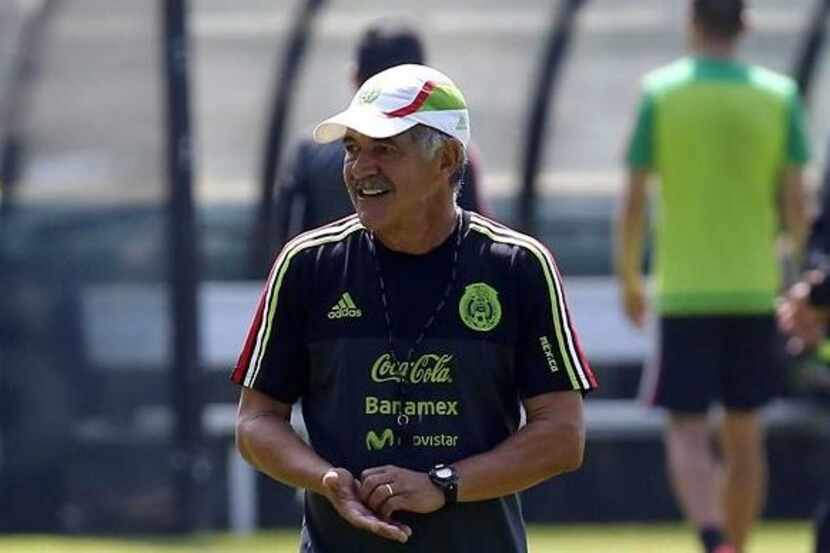 Ricardo Ferreti podría dirigir los seis partidos de la selección de México en lo que resta...