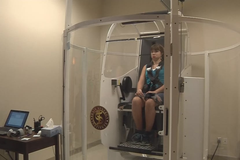 A North Texas clinic that claimed a spinning chair could treat brain disorders has closed...