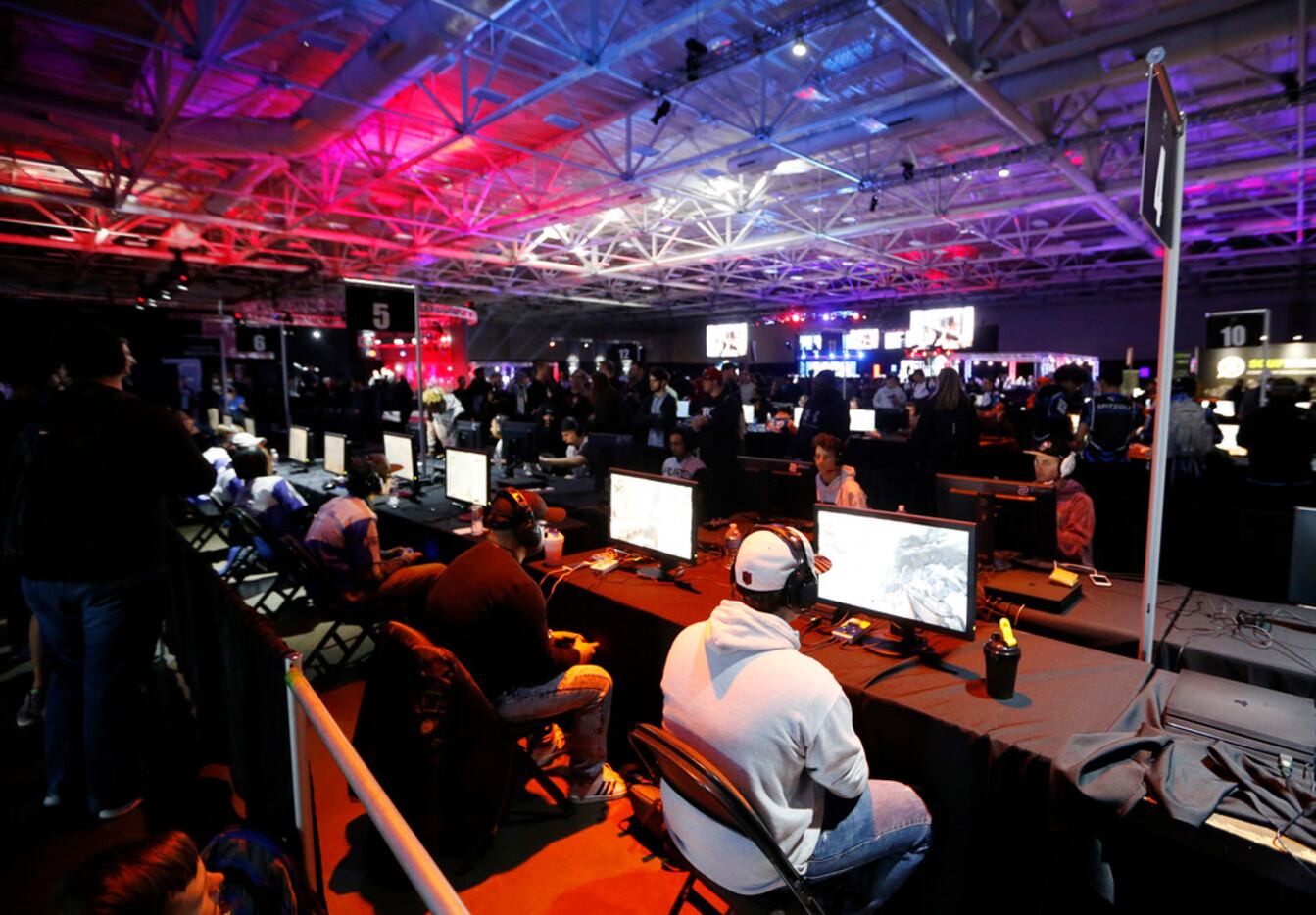 Gamers play Call of Duty at the Call of Duty World League tournament at the Dallas...