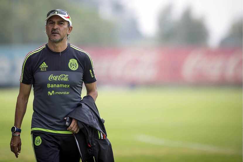 Raúl Gutiérrez anunció que dejará su cargo como entrenador de selecciones...