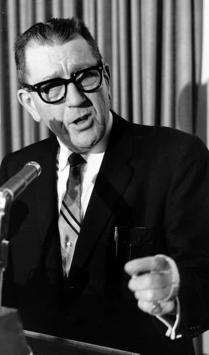 Former Dallas Mayor Earle Cabell in 1962.