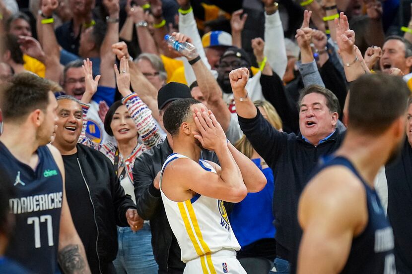Golden State Warriors guard Stephen Curry (30) celebrates after hitting a 3-pointer in the...