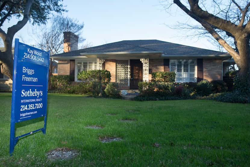 D-FW home prices were down slightly in the third quarter.