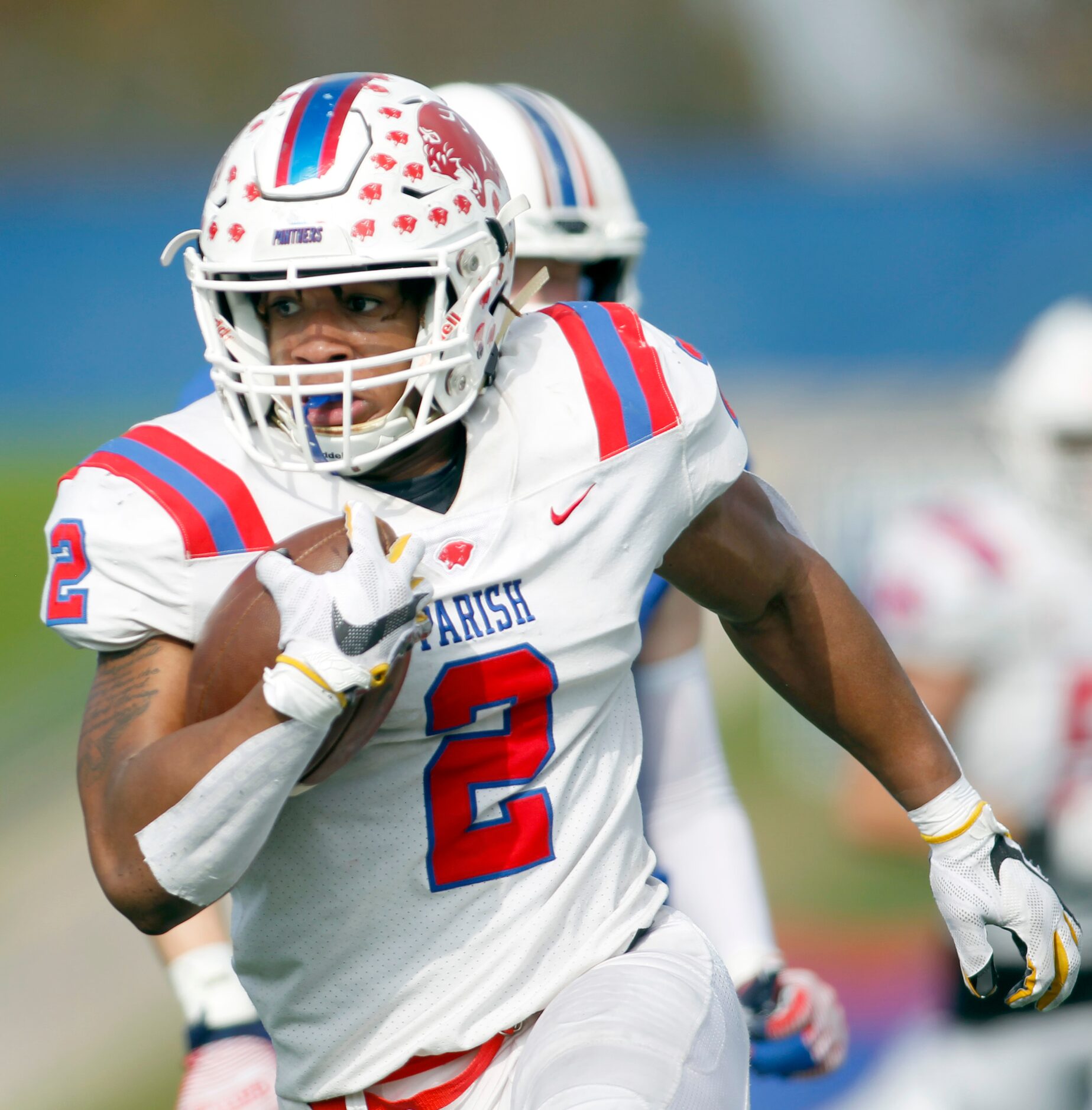 Parish Episcopal running back Andrew Paul (2) rushes for a long touchdown during 2nd quarter...