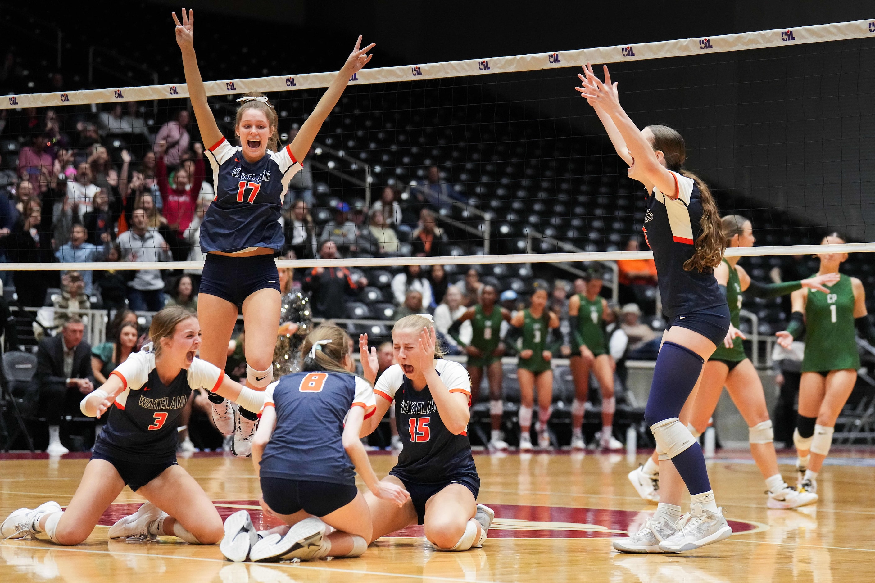 Frisco Wakeland's Breanna Cagle (3), Sloane Kennedy (17), Sarah Pfiffner (8), Abby Parkinson...