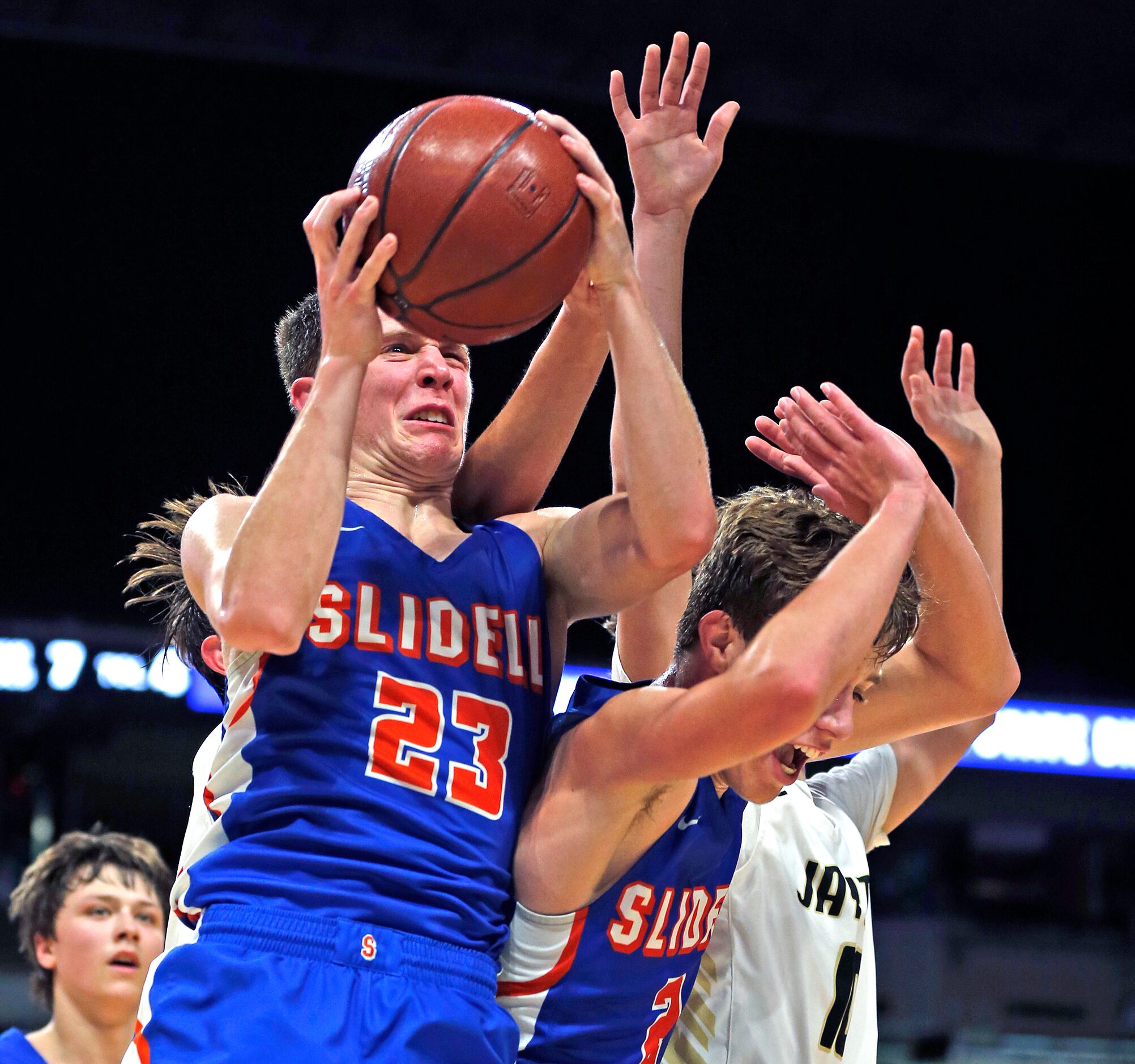 Slidell guard Easton Vanover #23 grabs a rebound. Slidell defeated Jayton 45-28 in a Class...